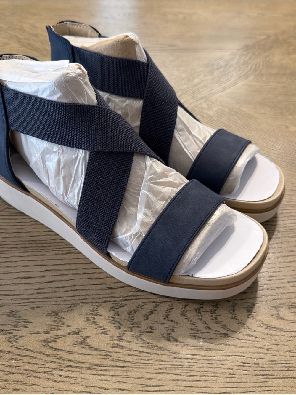 Lifestride Women's Giselle Strappy VEGAN Sandal Sz 9.5